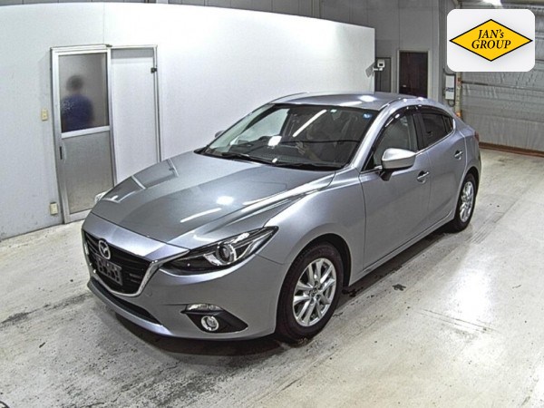 2013 Mazda Axela