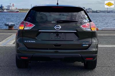 2016 Nissan X-Trail - Thumbnail