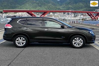 2016 Nissan X-Trail - Thumbnail