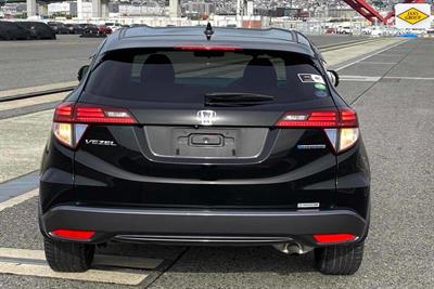 2014 Honda Vezel - Thumbnail