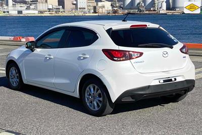 2014 Mazda Demio - Thumbnail