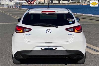 2014 Mazda Demio - Thumbnail