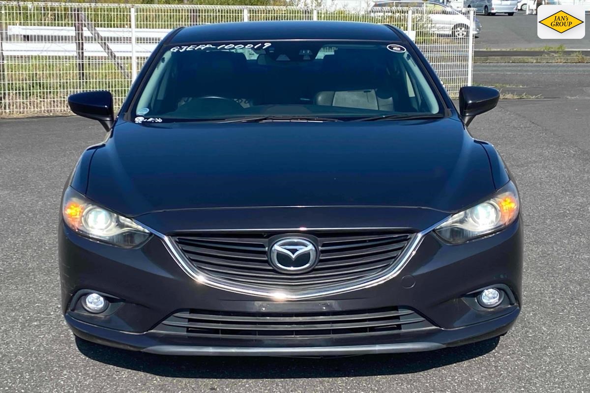 2012 Mazda Atenza