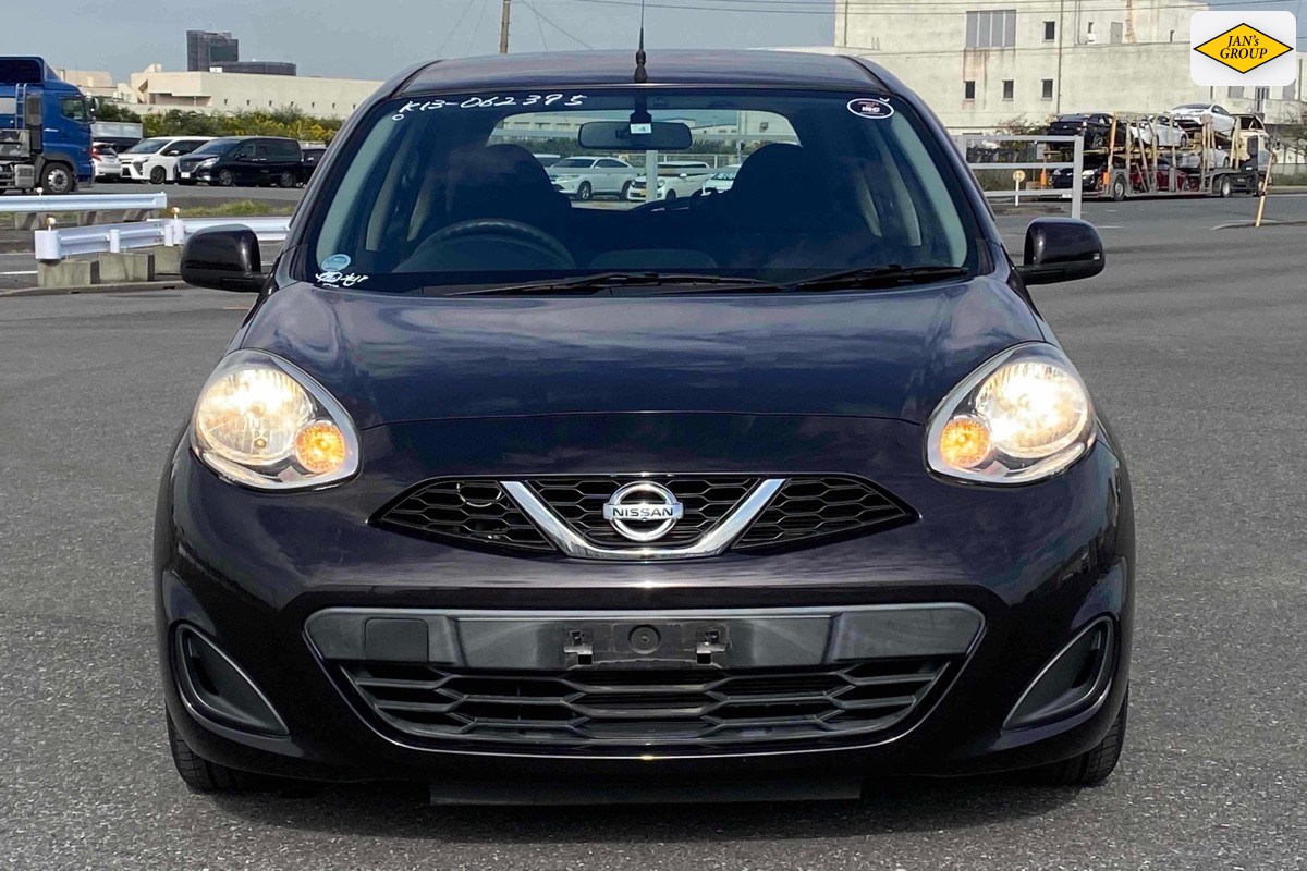 2016 Nissan March