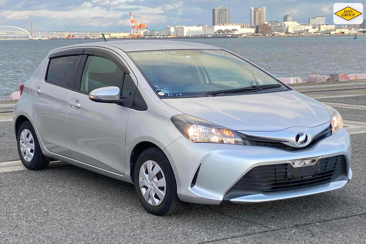 2016 Toyota Vitz