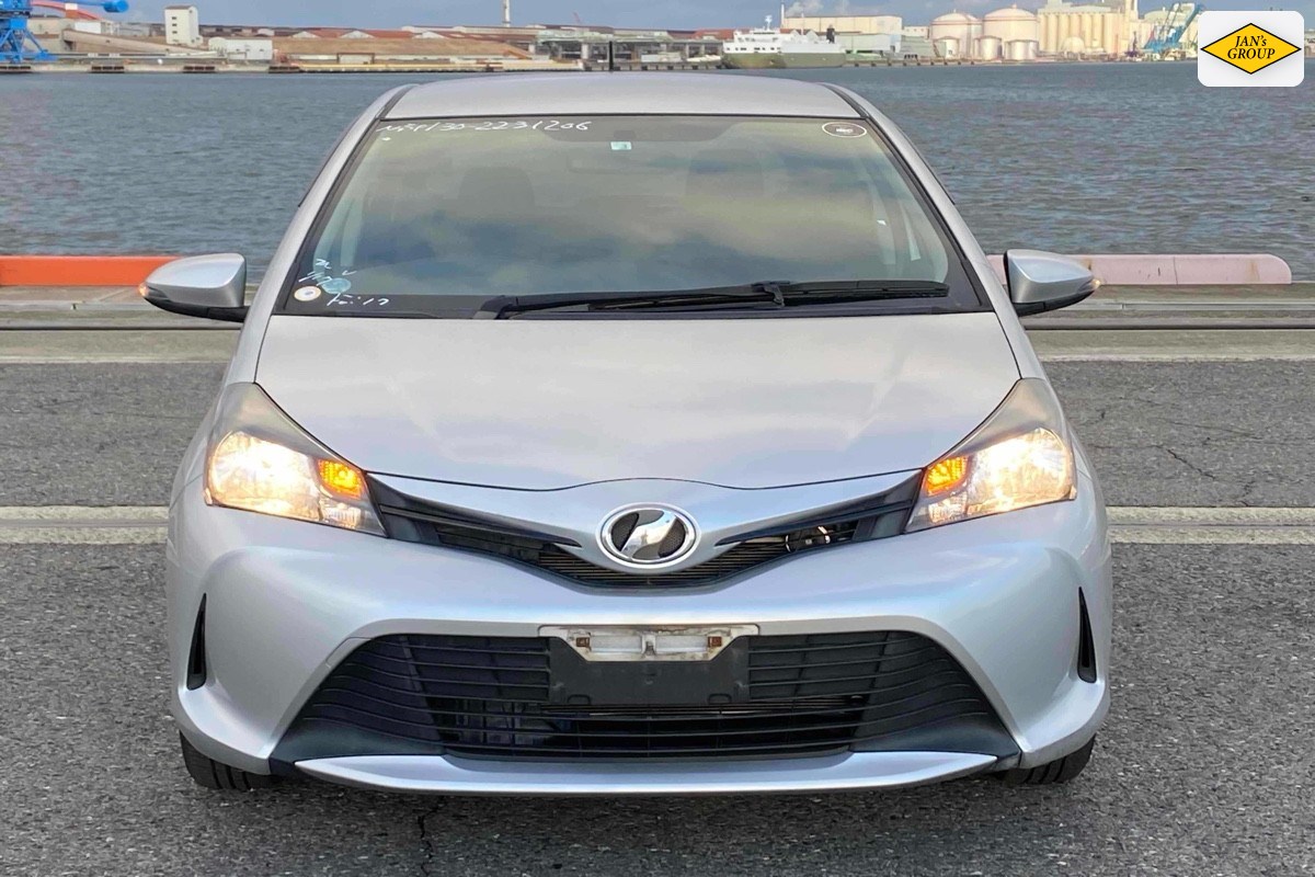 2016 Toyota Vitz