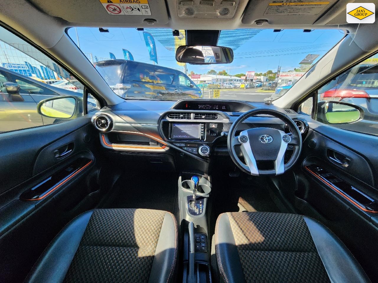 2015 Toyota Aqua