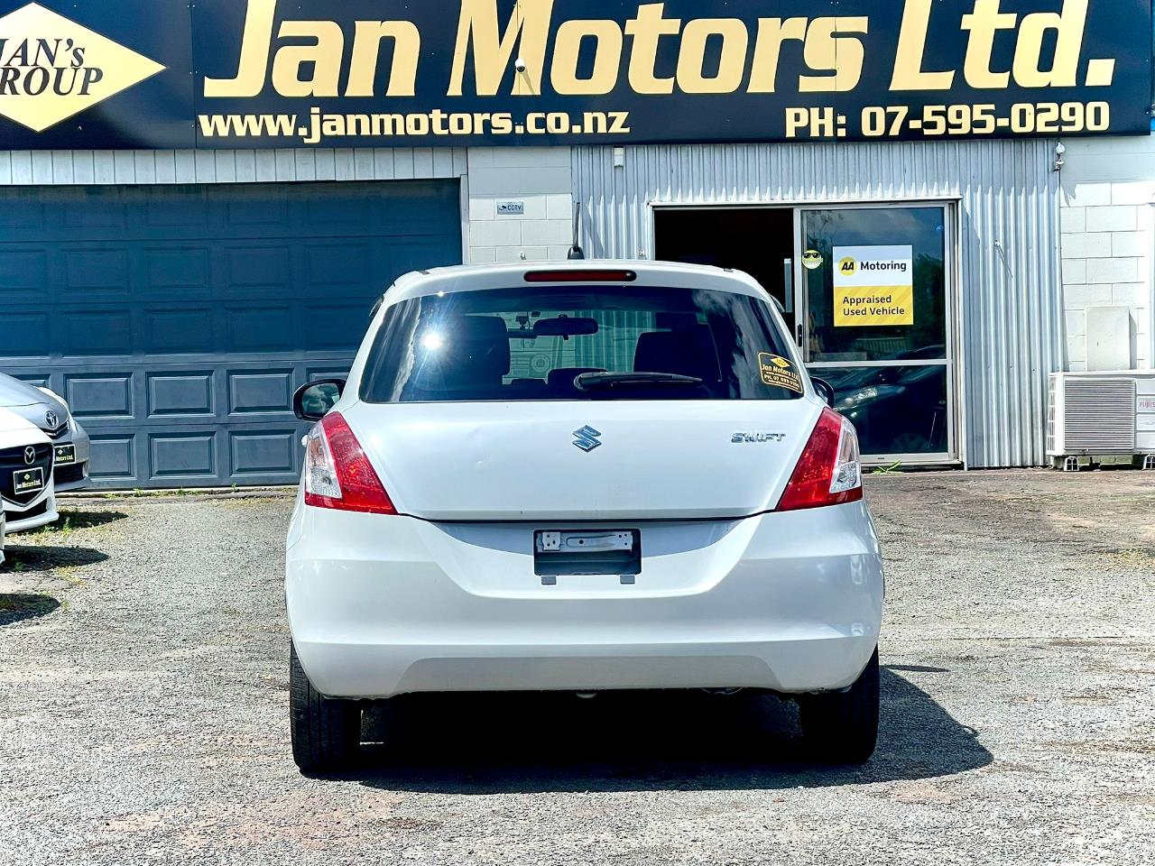 2014 Suzuki Swift