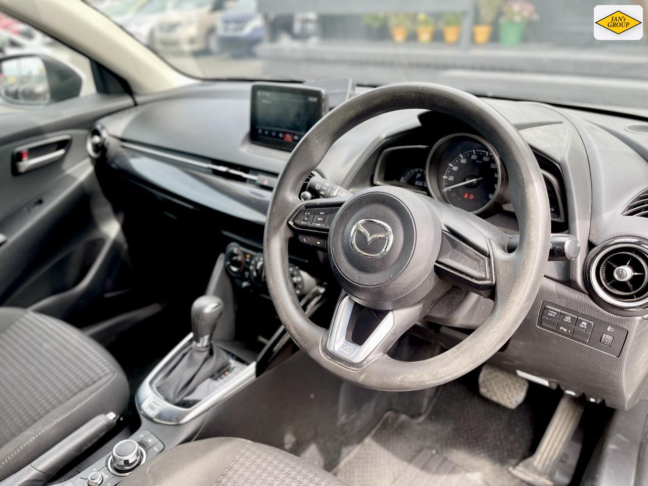 2019 Mazda Demio