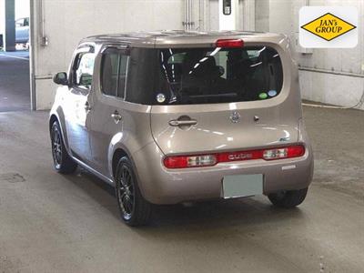 2016 Nissan Cube - Thumbnail