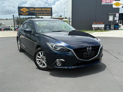 2014 Mazda Axela