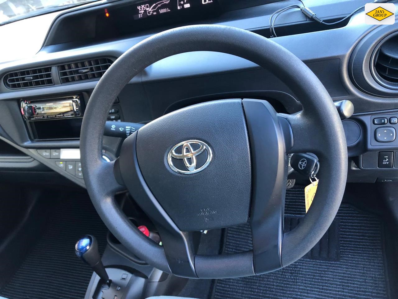 2015 Toyota Aqua