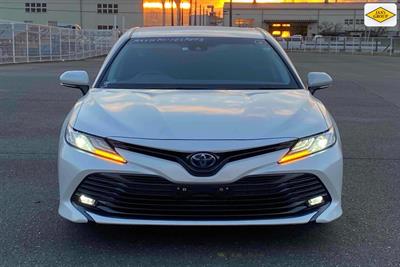 2020 Toyota Camry - Thumbnail