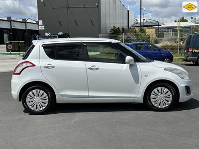 2014 Suzuki Swift - Thumbnail