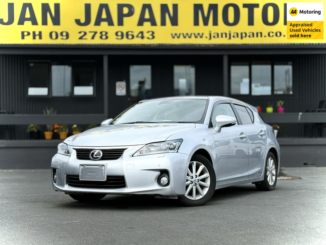 2011 Lexus CT 200H