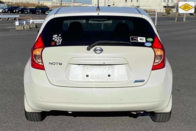 2015 Nissan Note - Thumbnail