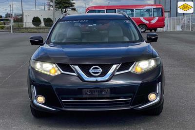 2015 Nissan X-Trail - Thumbnail