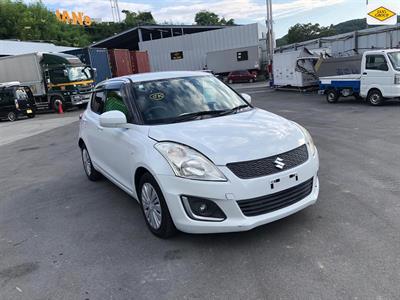 2015 Suzuki Swift - Thumbnail