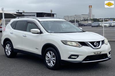 2015 Nissan X-Trail - Thumbnail