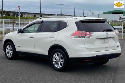 2015 Nissan X-Trail - Thumbnail