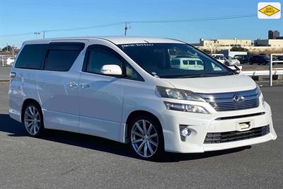 2012 Toyota Vellfire - Thumbnail