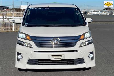 2012 Toyota Vellfire - Thumbnail