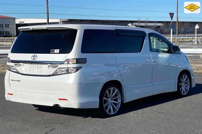 2012 Toyota Vellfire - Thumbnail