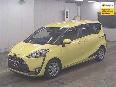 2015 Toyota Sienta - Thumbnail