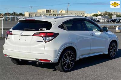 2016 Honda Vezel - Thumbnail