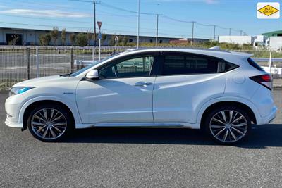 2016 Honda Vezel - Thumbnail