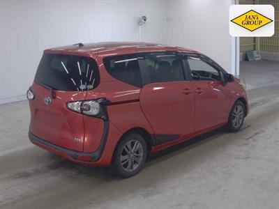 2015 Toyota Sienta - Thumbnail