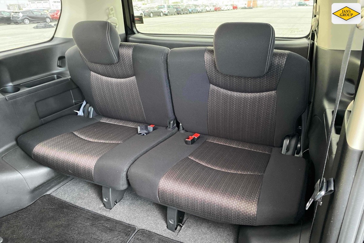 2014 Nissan Serena