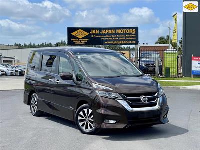 2017 Nissan Serena