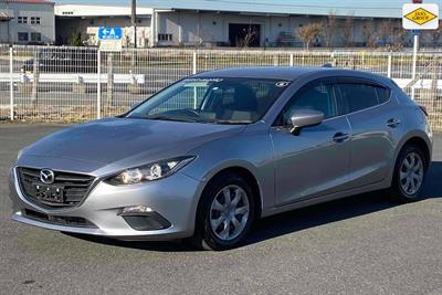 2015 Mazda Axela - Thumbnail