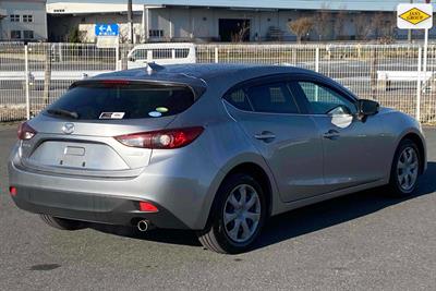 2015 Mazda Axela - Thumbnail