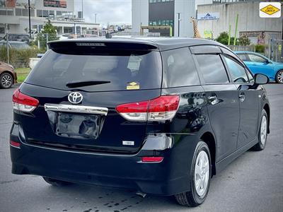 2011 Toyota Wish - Thumbnail