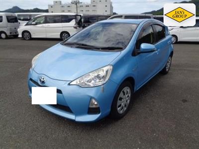 2014 Toyota Aqua - Thumbnail