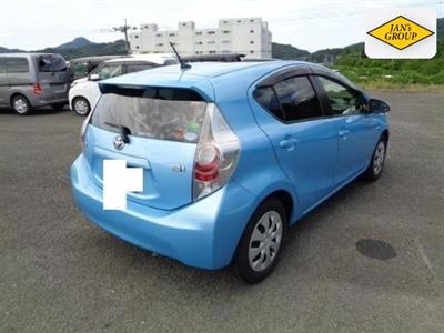 2014 Toyota Aqua - Thumbnail