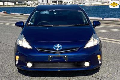 2013 Toyota Prius - Thumbnail