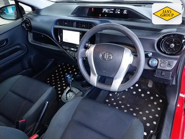 2015 Toyota Aqua