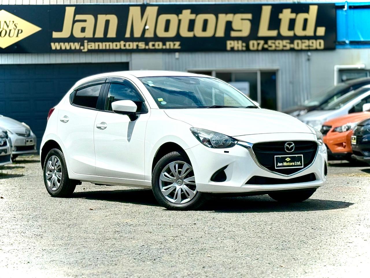 2019 Mazda Demio