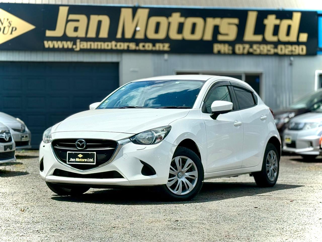 2019 Mazda Demio