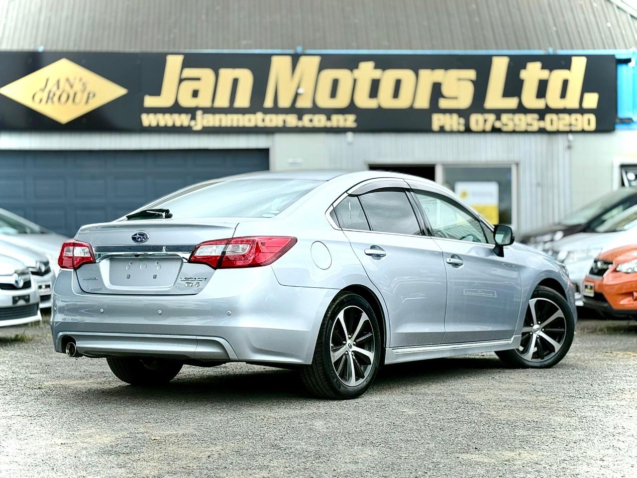 2017 Subaru Legacy