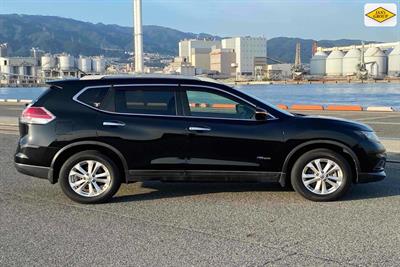 2015 Nissan X-Trail - Thumbnail