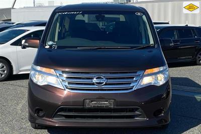 2016 Nissan Serena - Thumbnail