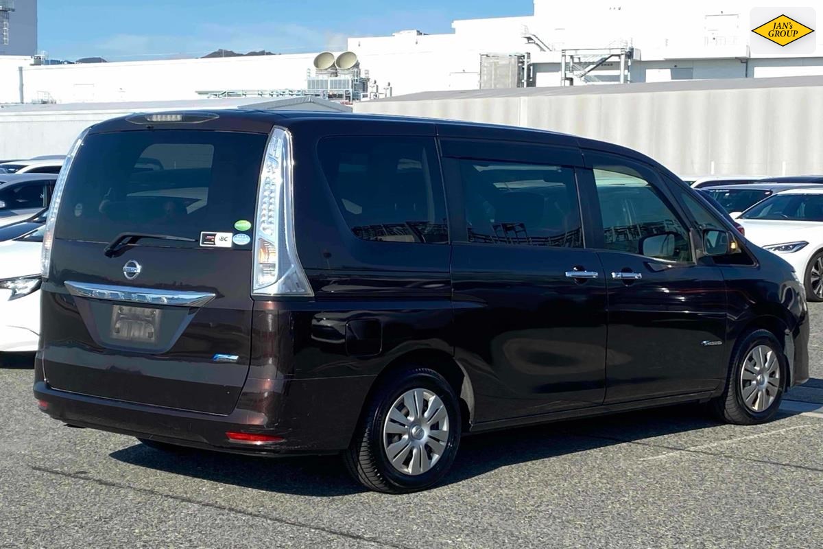 2016 Nissan Serena