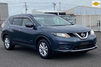 2015 Nissan X-Trail - Thumbnail