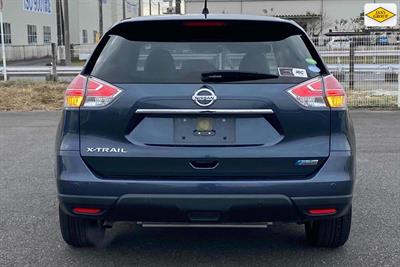 2015 Nissan X-Trail - Thumbnail