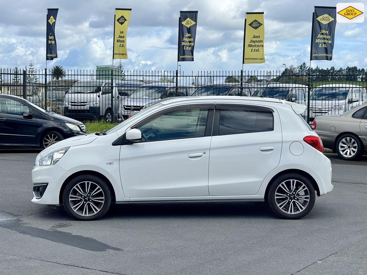 2018 Mitsubishi Mirage