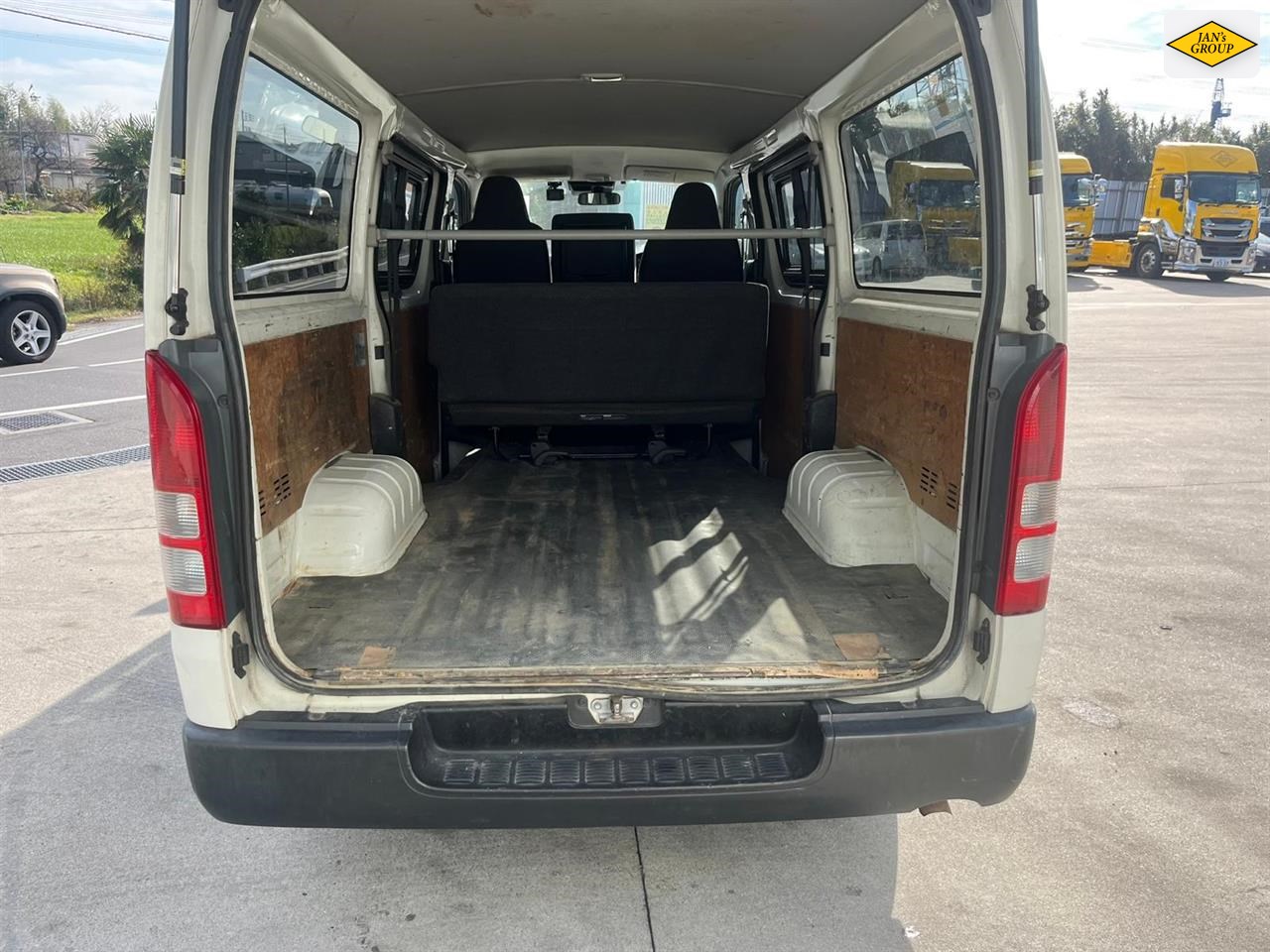 2018 Toyota Hiace